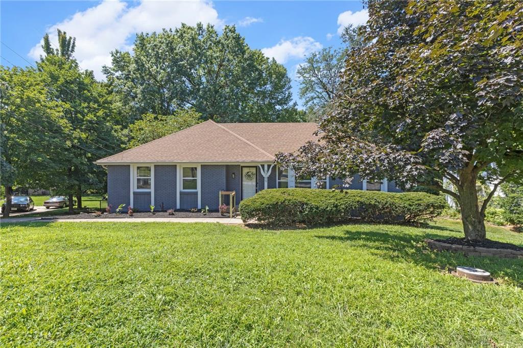 Listing Photo MLS #HMS2567718