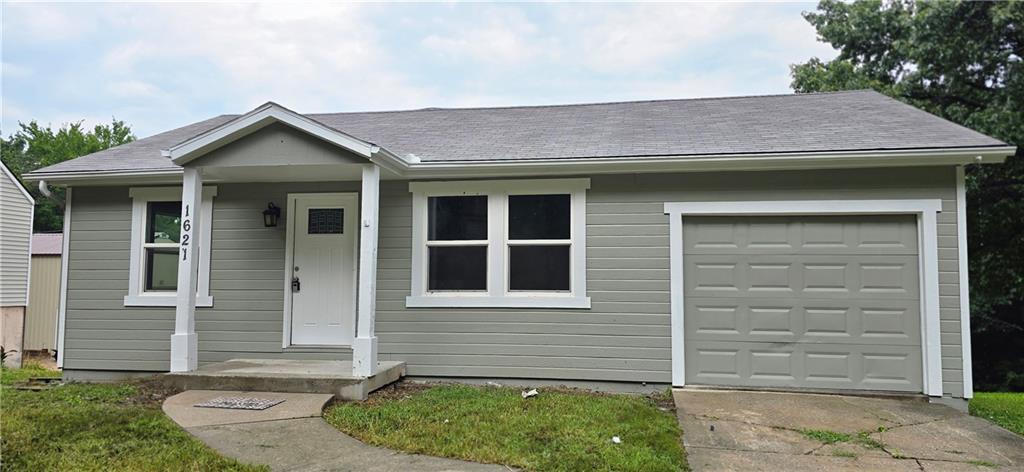 Listing Photo MLS #HMS2567734