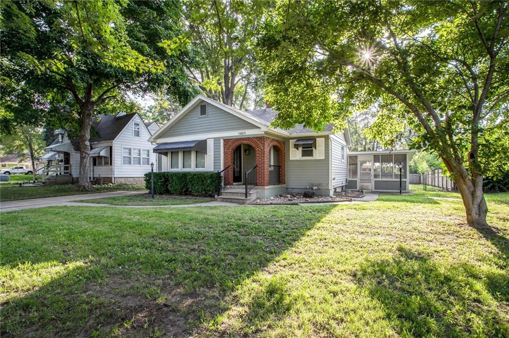 Listing Photo MLS #HMS2567756