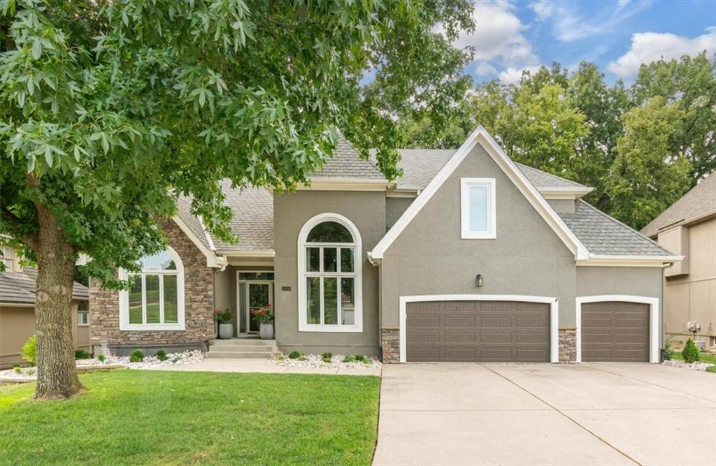 Listing Photo MLS #HMS2567791