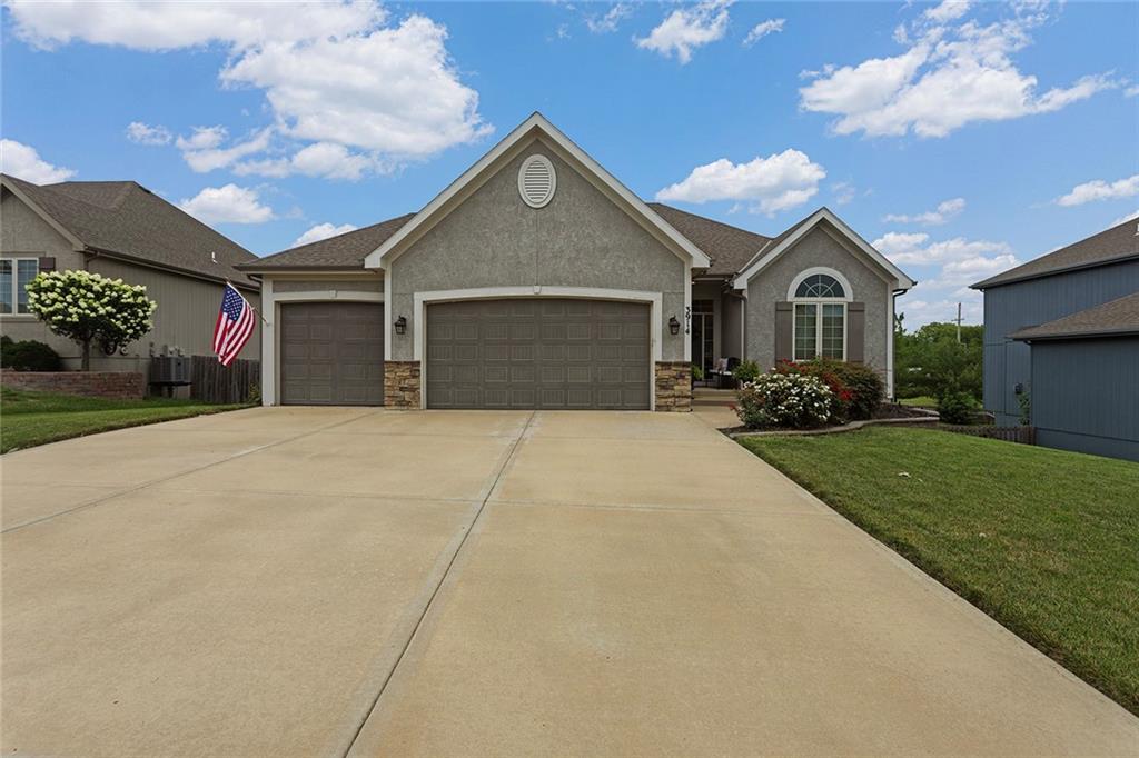 Listing Photo MLS #HMS2567820