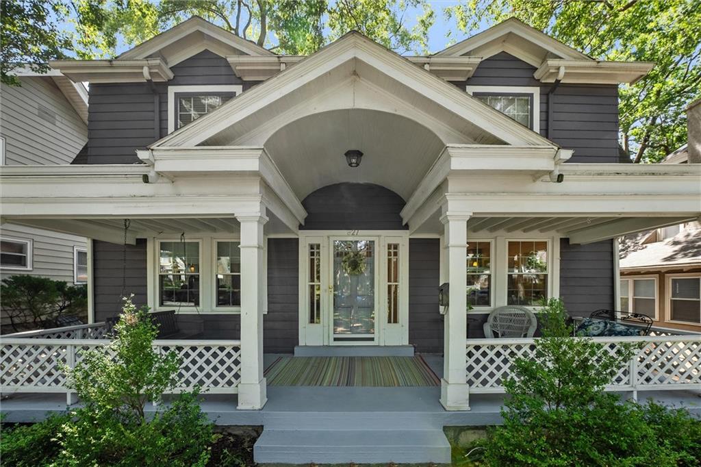 Listing Photo MLS #HMS2567900