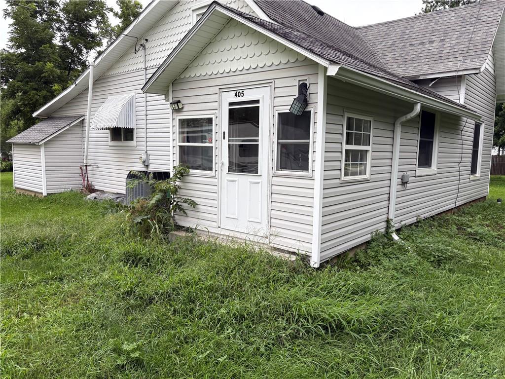 Listing Photo MLS #HMS2567926