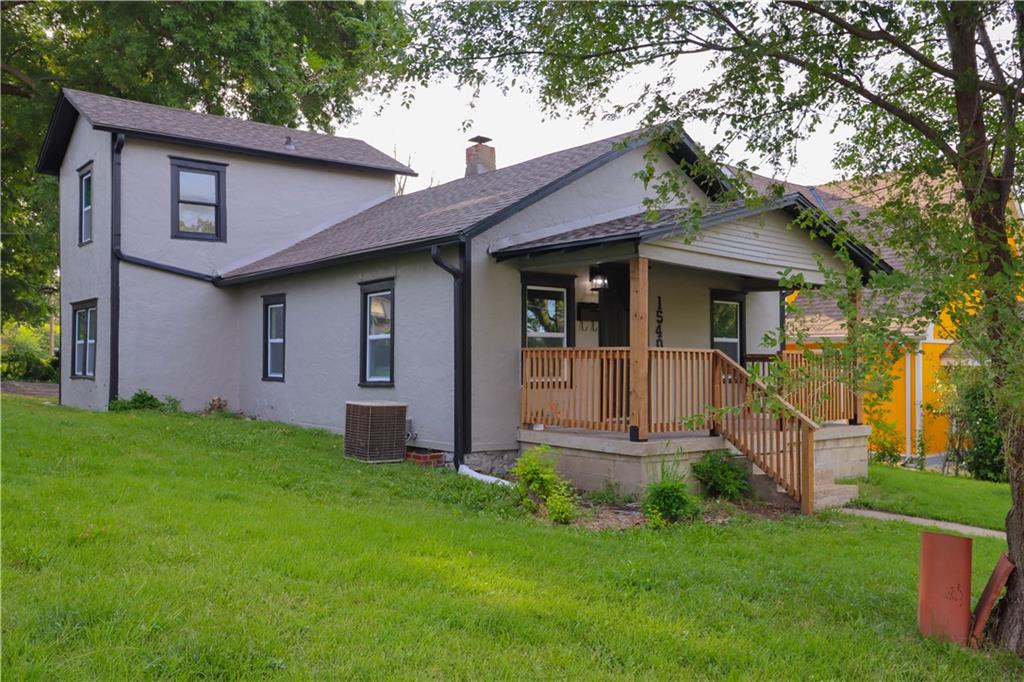 Listing Photo MLS #HMS2567961