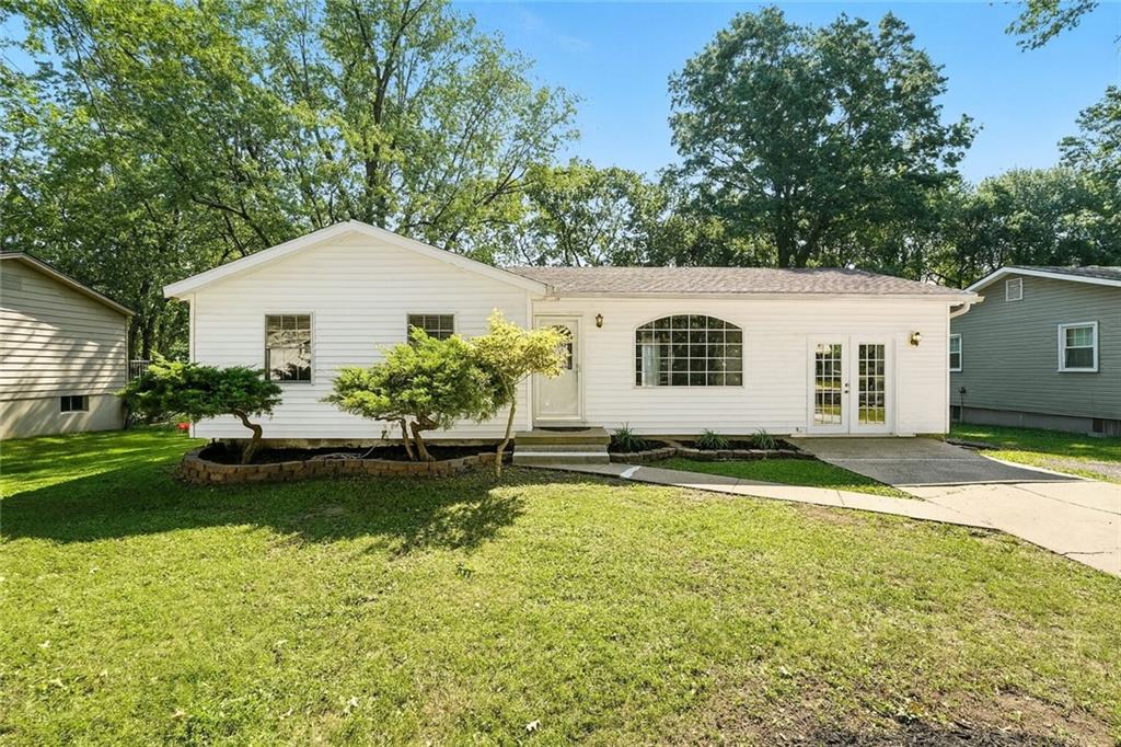 Listing Photo MLS #HMS2568018