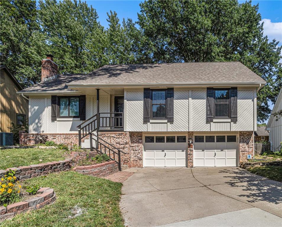 Listing Photo MLS #HMS2568059