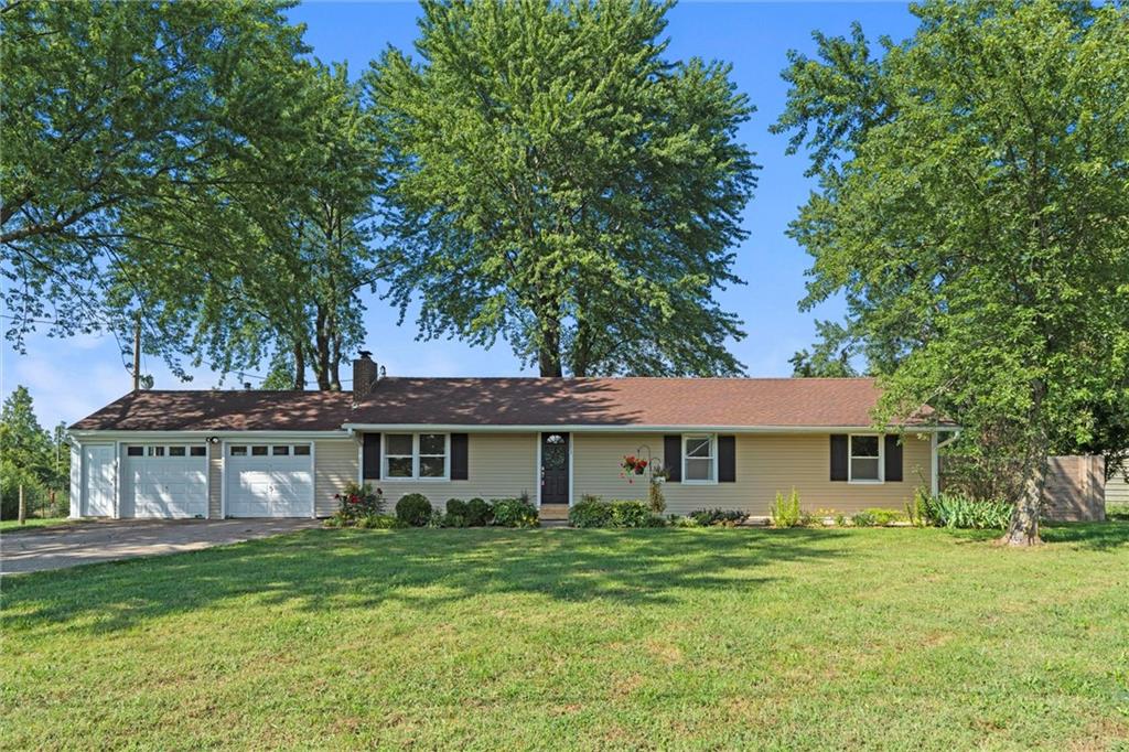 Listing Photo MLS #HMS2568081