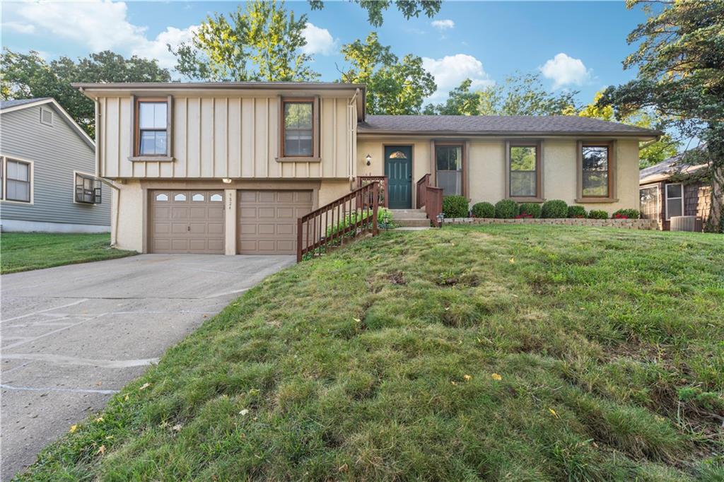 Listing Photo MLS #HMS2568228