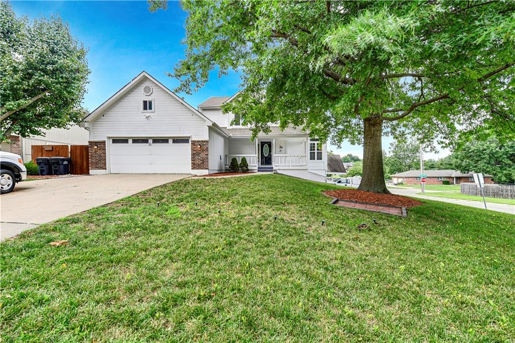 Listing Photo MLS #HMS2568271