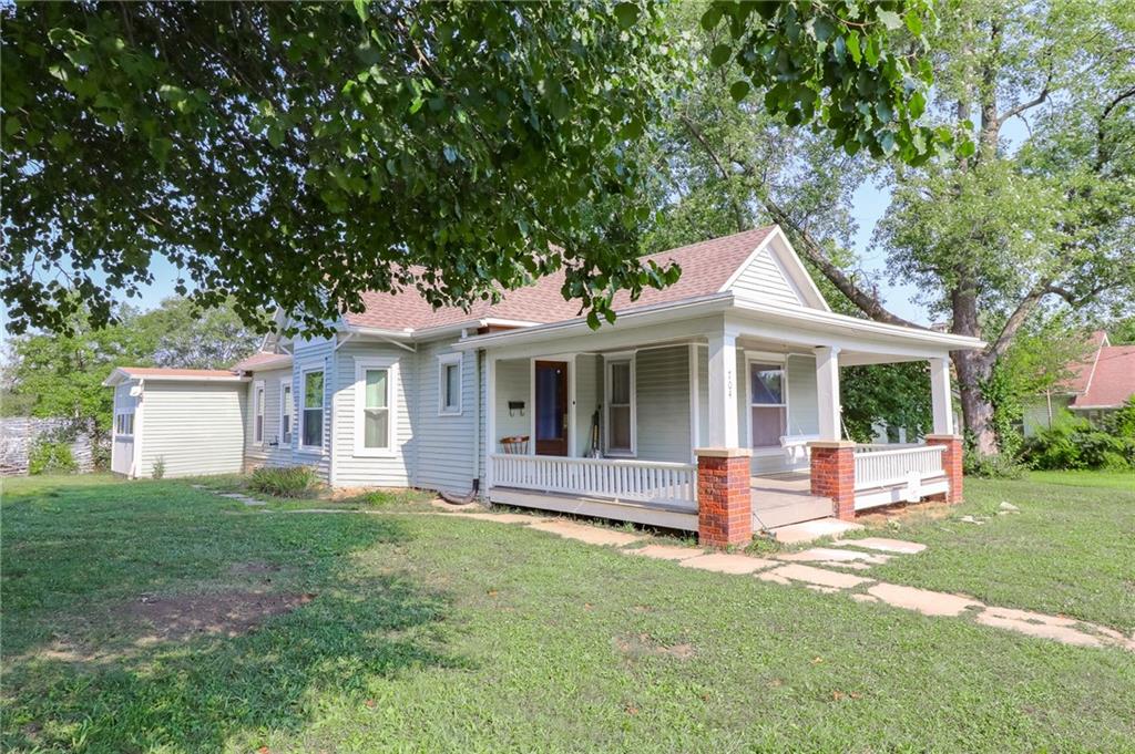 Listing Photo MLS #HMS2568281
