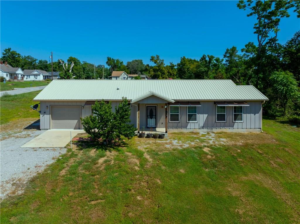 Listing Photo MLS #HMS2568289