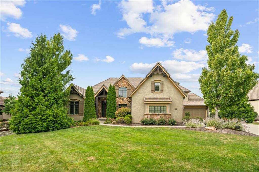 Listing Photo MLS #HMS2568355