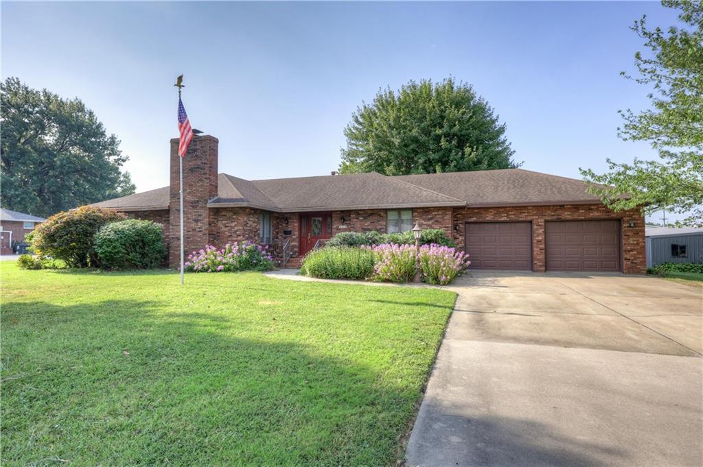 Listing Photo MLS #HMS2568399