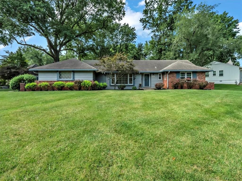 Listing Photo MLS #HMS2568720