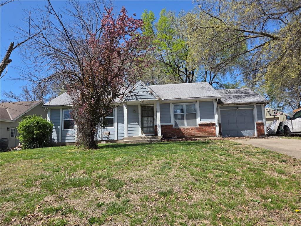 Listing Photo MLS #HMS2568737