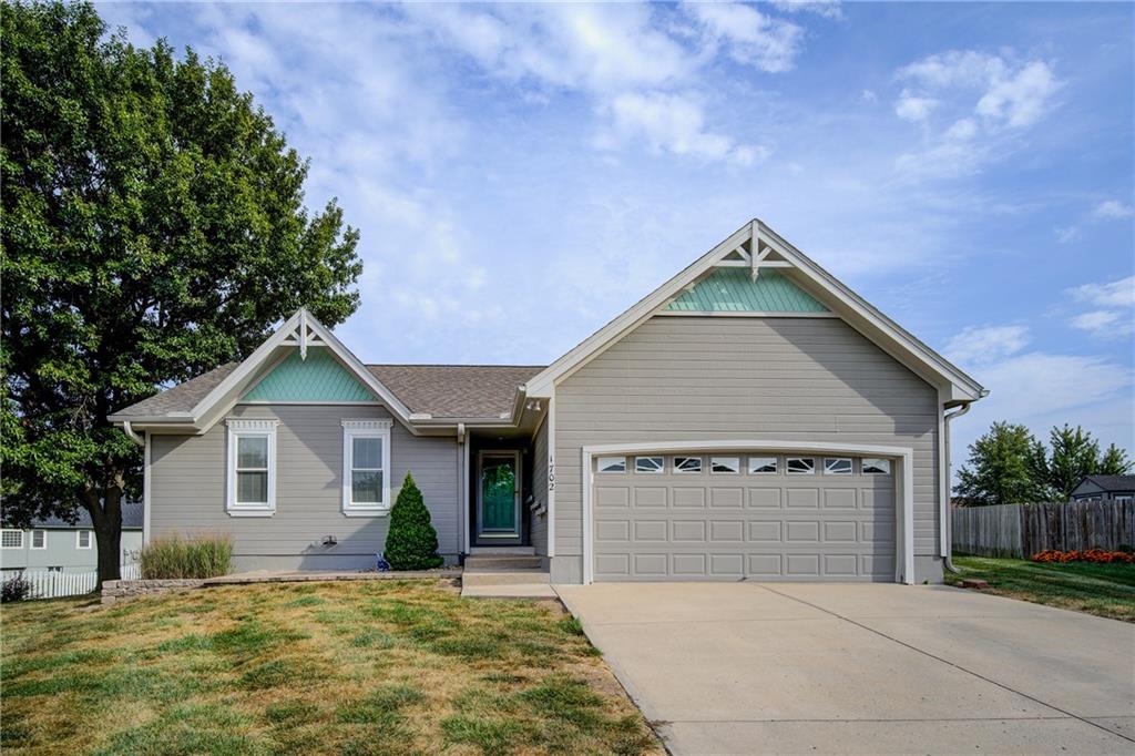 Listing Photo MLS #HMS2568762