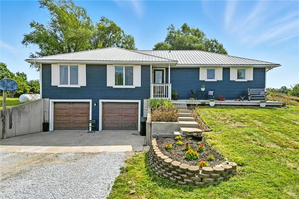 Listing Photo MLS #HMS2568891