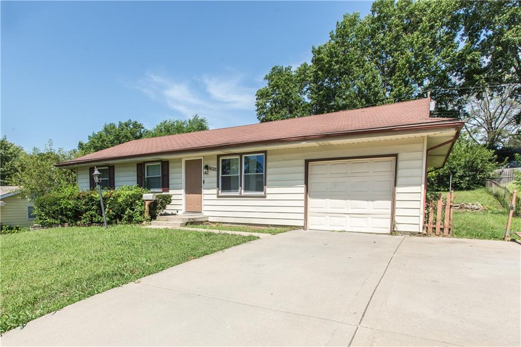 Listing Photo MLS #HMS2568893