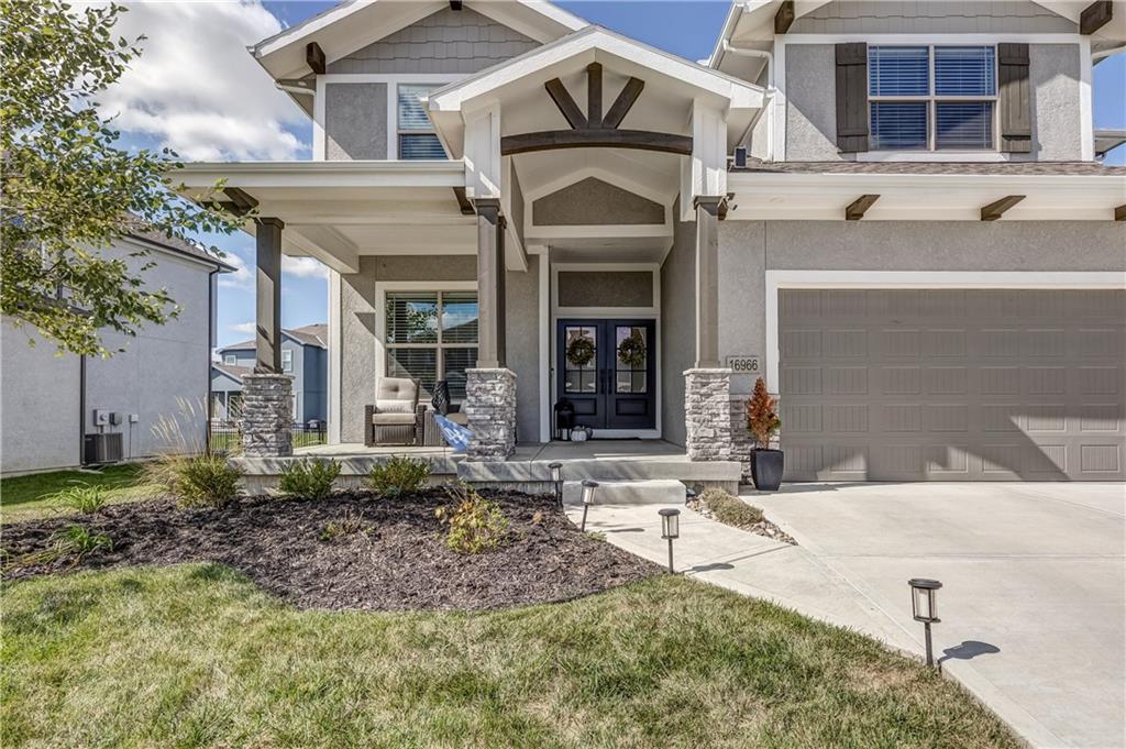 Listing Photo MLS #HMS2568950