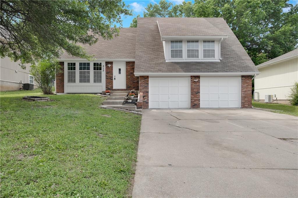 Listing Photo MLS #HMS2569124