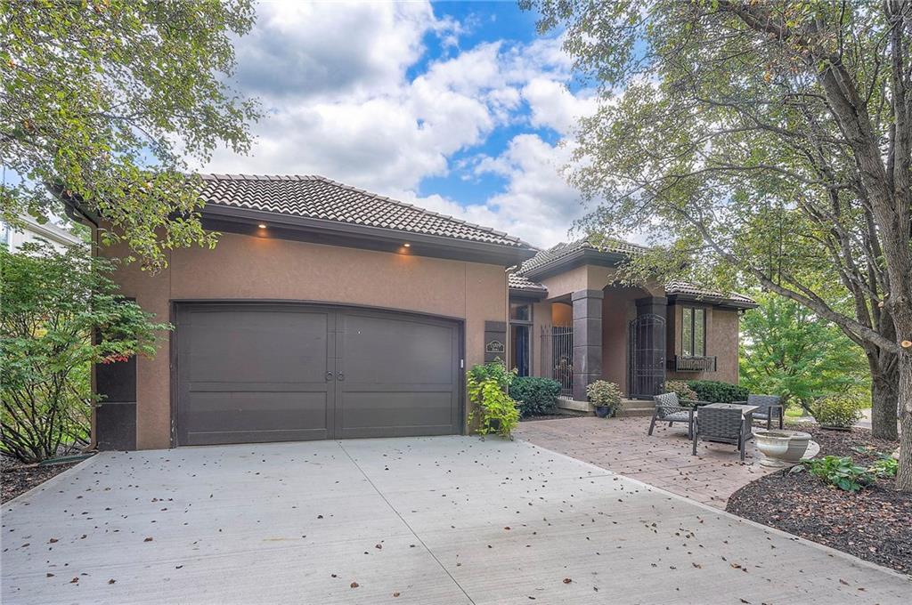 Listing Photo MLS #HMS2569259