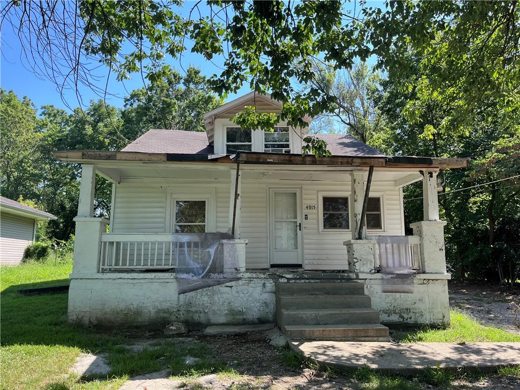 Listing Photo MLS #HMS2569263