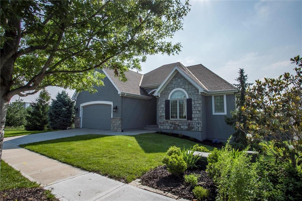 Listing Photo MLS #HMS2569272
