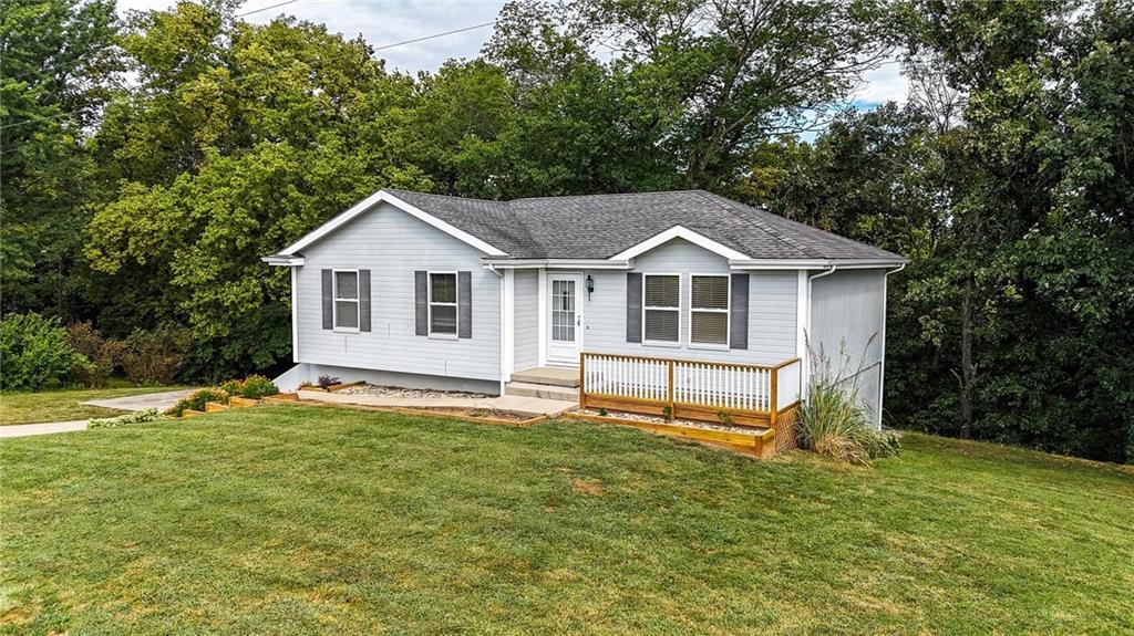 Listing Photo MLS #HMS2569398