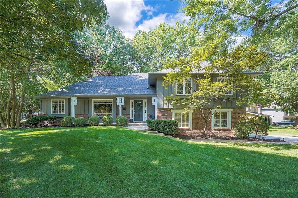 Listing Photo MLS #HMS2569412