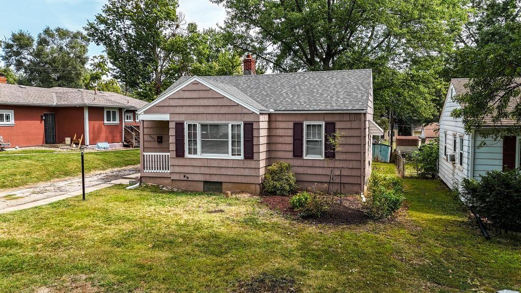 Listing Photo MLS #HMS2569424