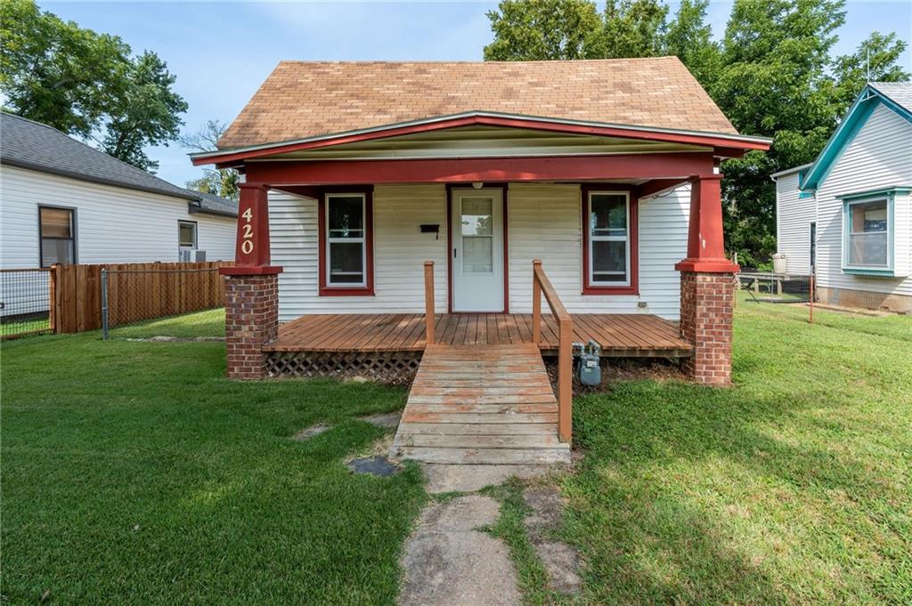Listing Photo MLS #HMS2569438