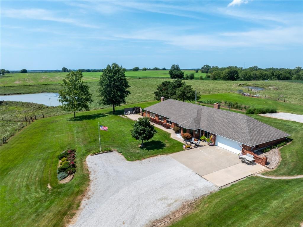 Listing Photo MLS #HMS2569442