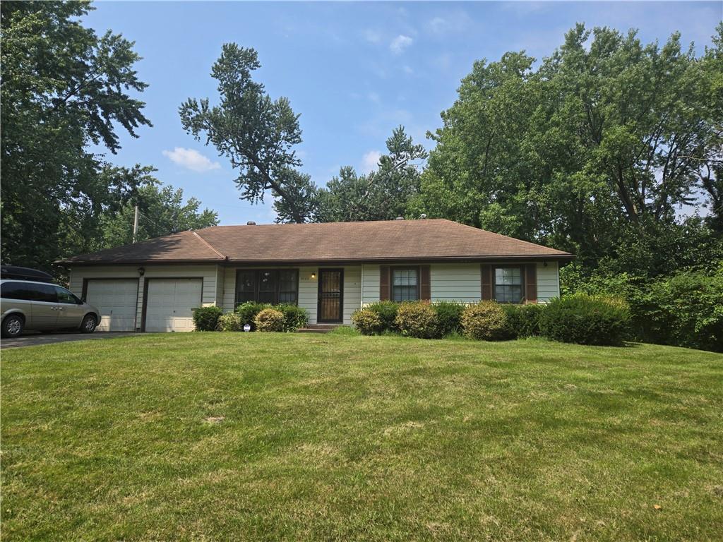 Listing Photo MLS #HMS2569453