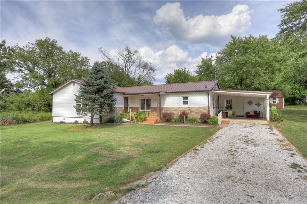 Listing Photo MLS #HMS2569489
