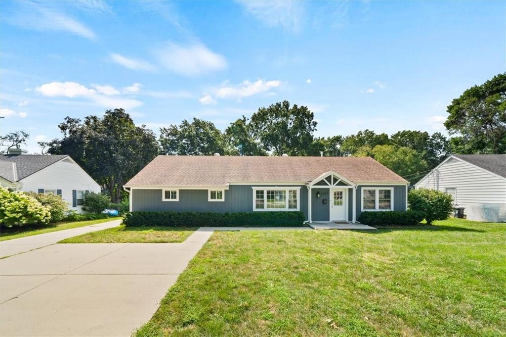 Listing Photo MLS #HMS2569671