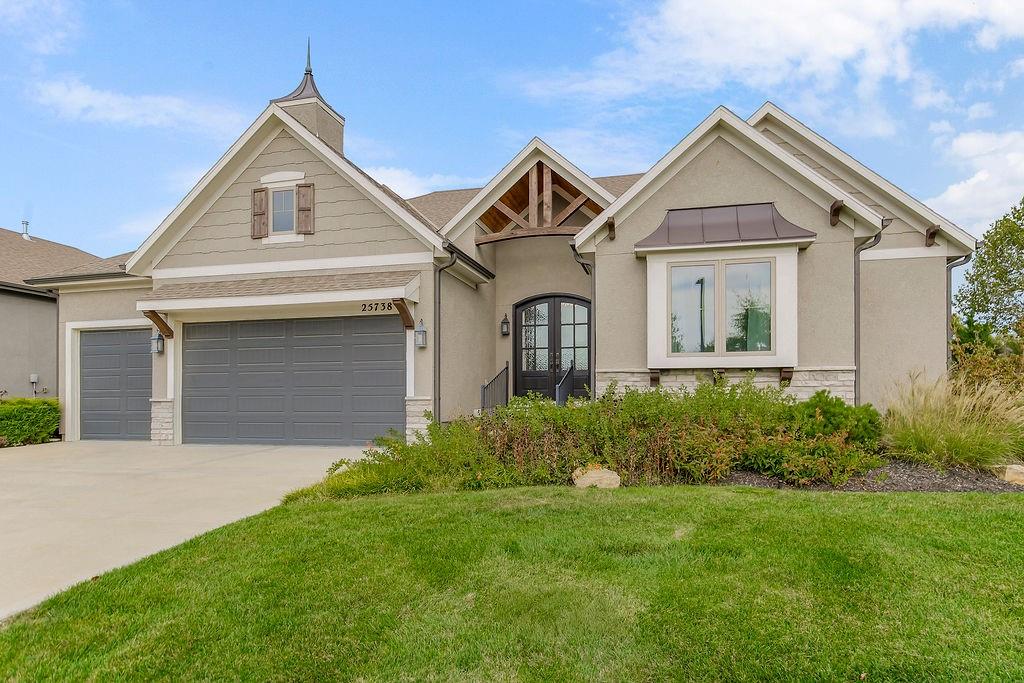 Listing Photo MLS #HMS2569674