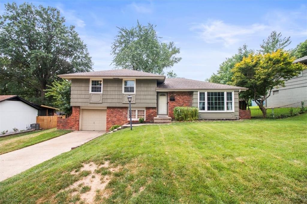 Listing Photo MLS #HMS2569727
