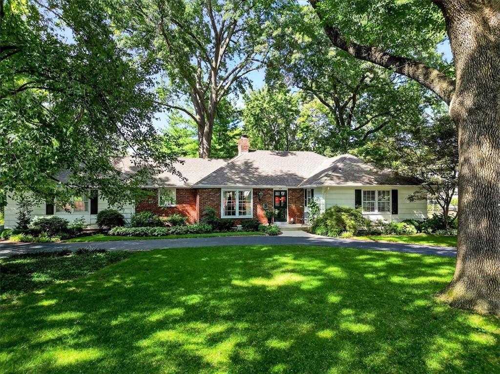 Listing Photo MLS #HMS2569768