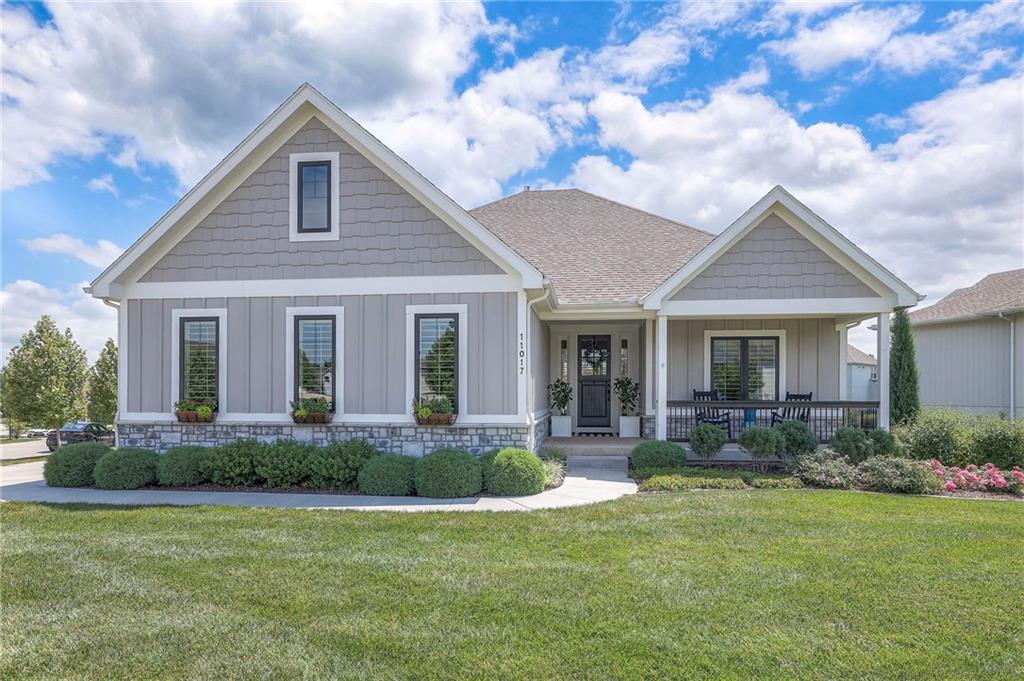 Listing Photo MLS #HMS2569834
