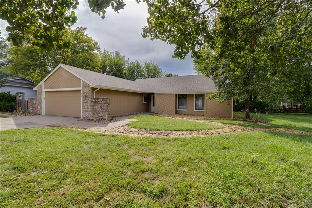 Listing Photo MLS #HMS2569960