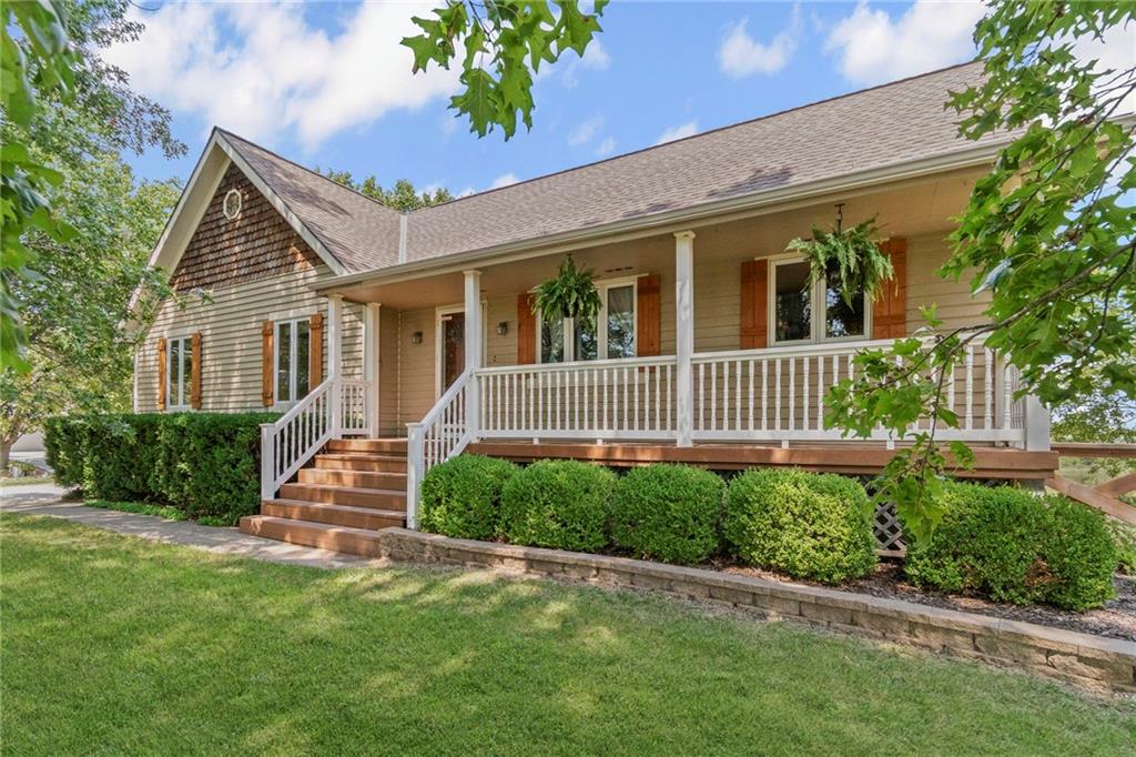 Listing Photo MLS #HMS2569964