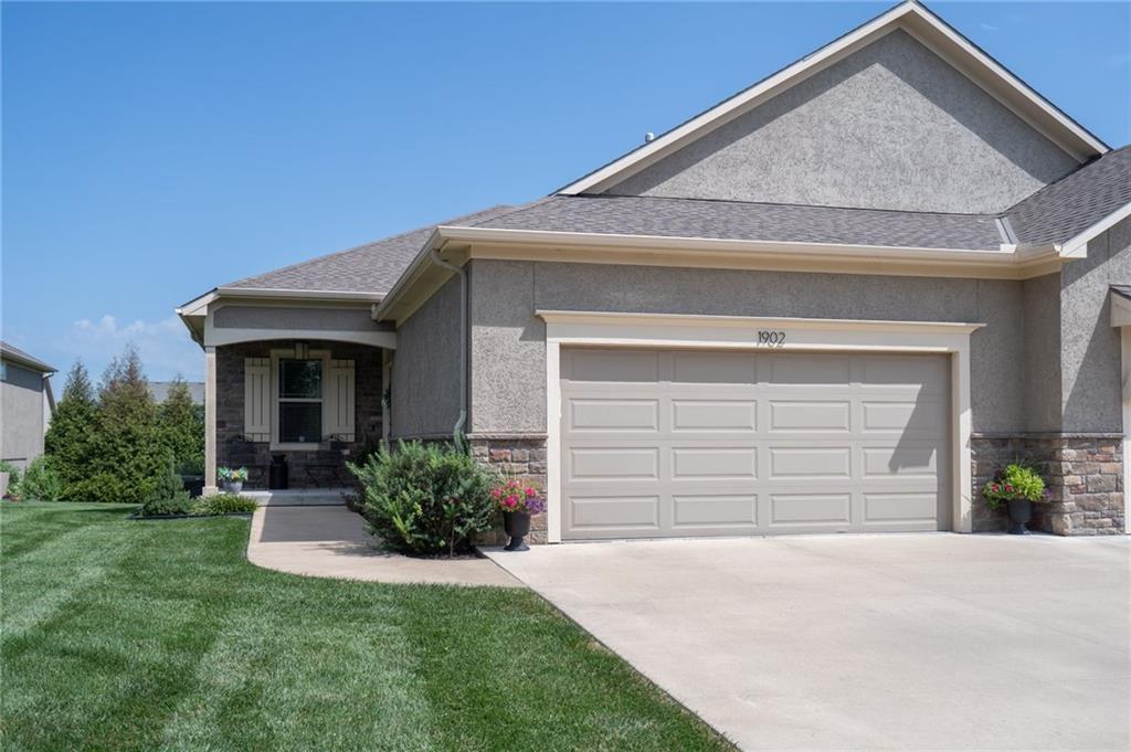 Listing Photo MLS #HMS2569971