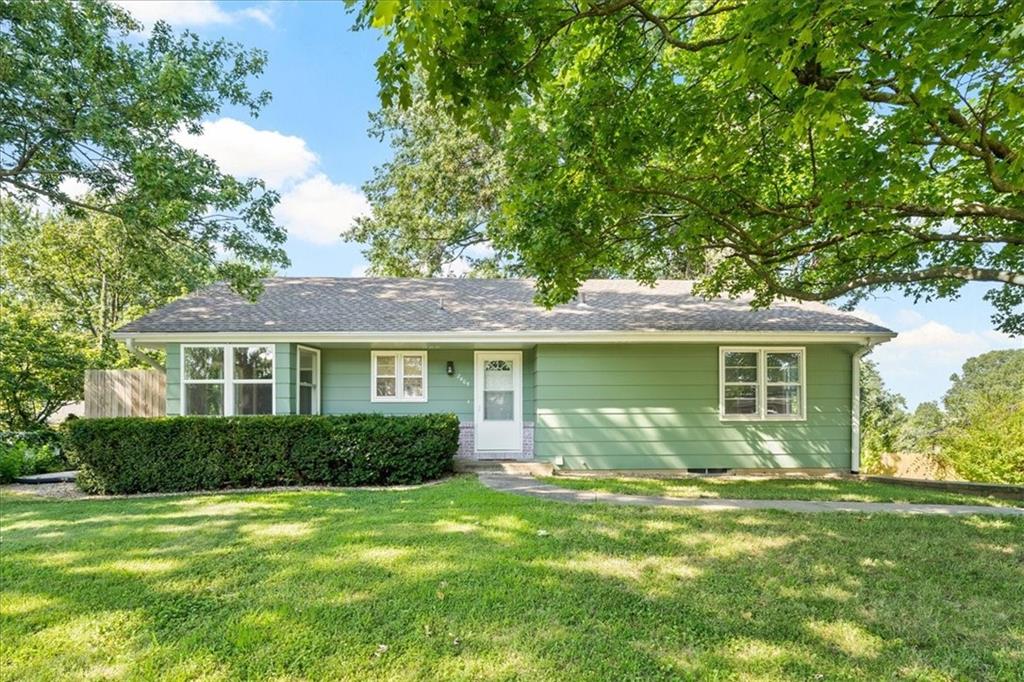 Listing Photo MLS #HMS2570005