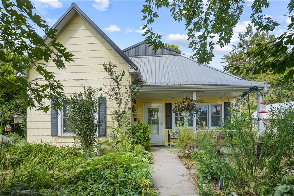 Listing Photo MLS #HMS2570036