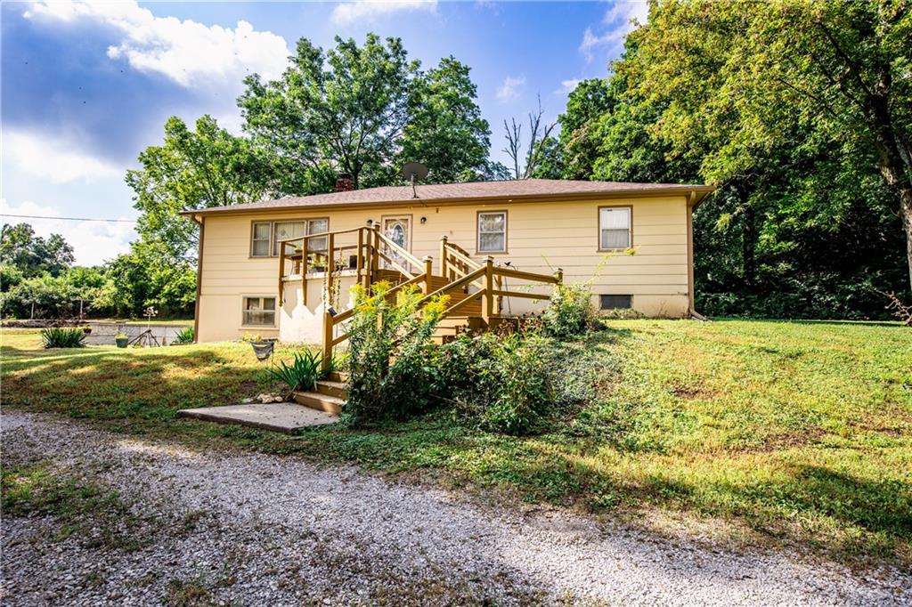 Listing Photo MLS #HMS2570075