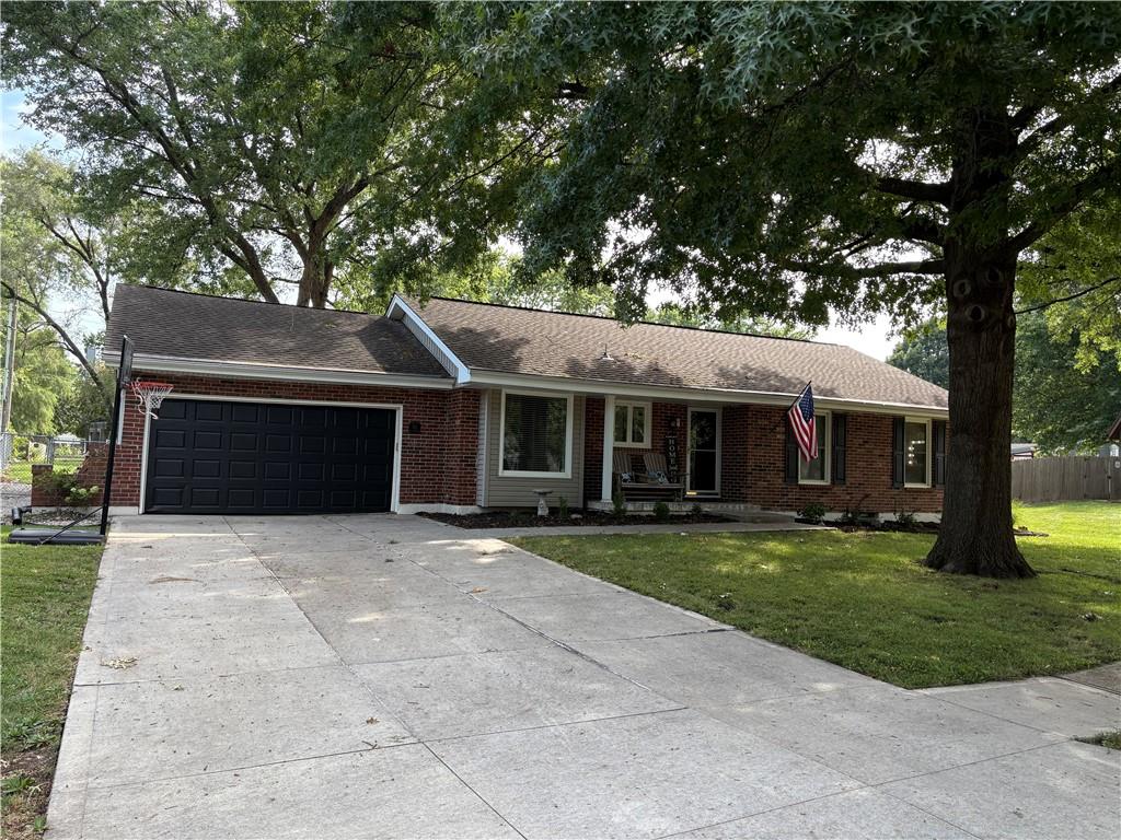 Listing Photo MLS #HMS2570108