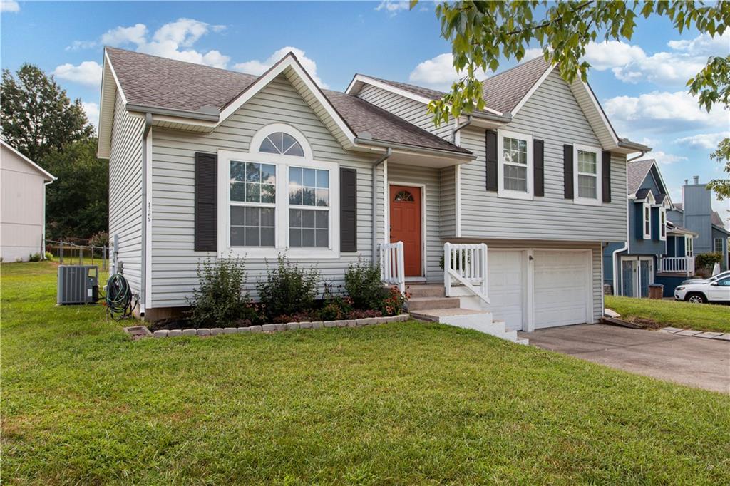 Listing Photo MLS #HMS2570130