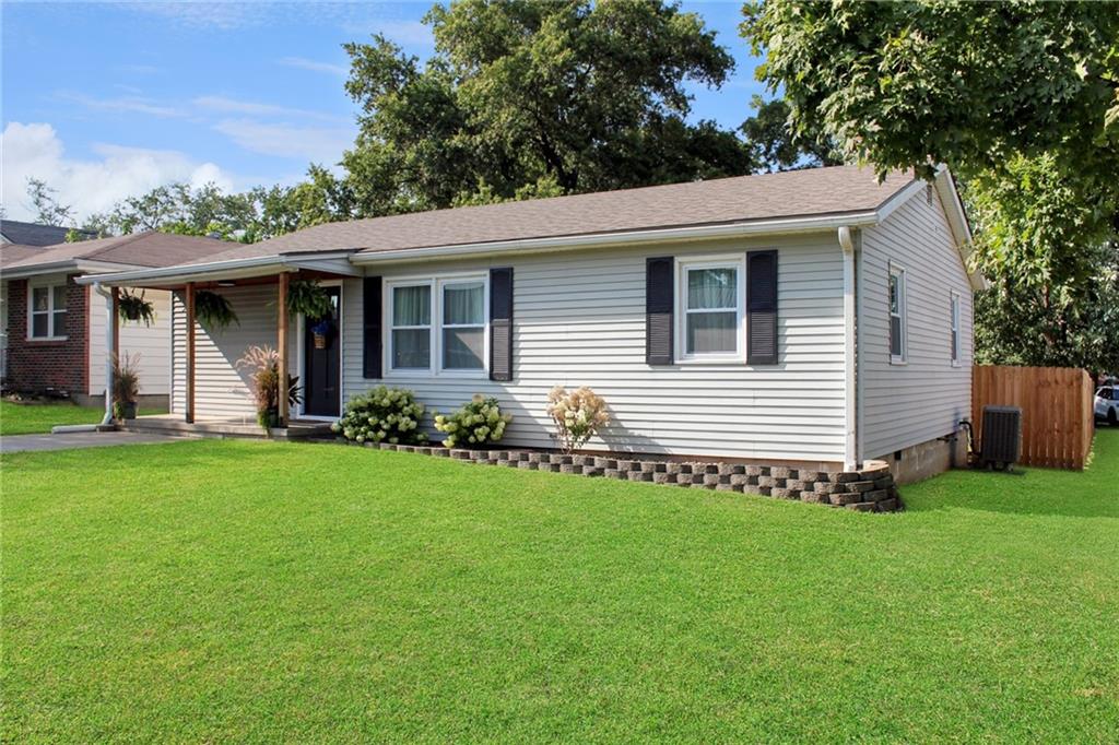 Listing Photo MLS #HMS2570131