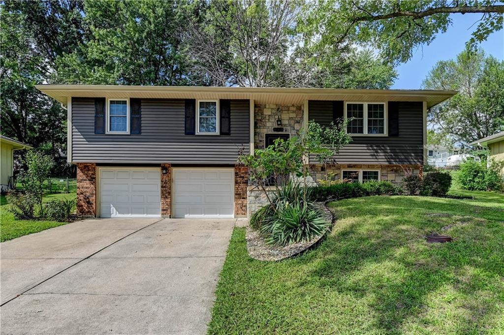 Listing Photo MLS #HMS2570142