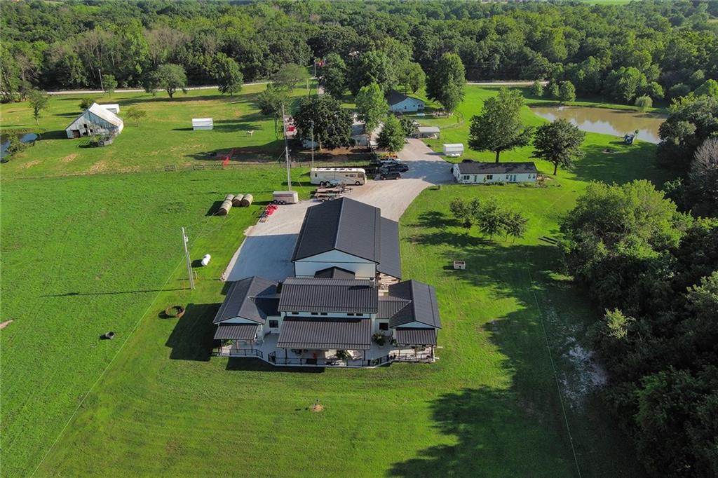 Listing Photo MLS #HMS2570200